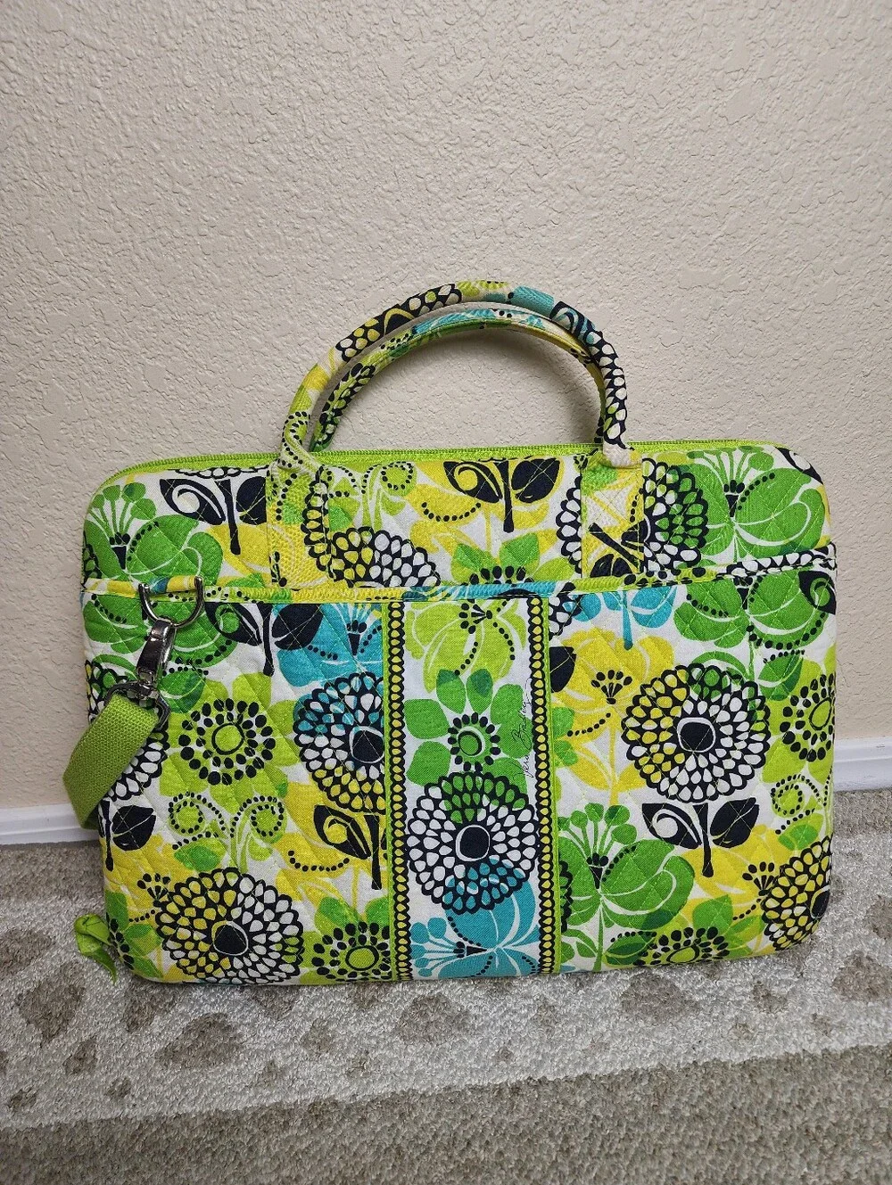Vera Bradley Laptop Portfolio Bag Lime's Up Retired Quilted Laptop Case